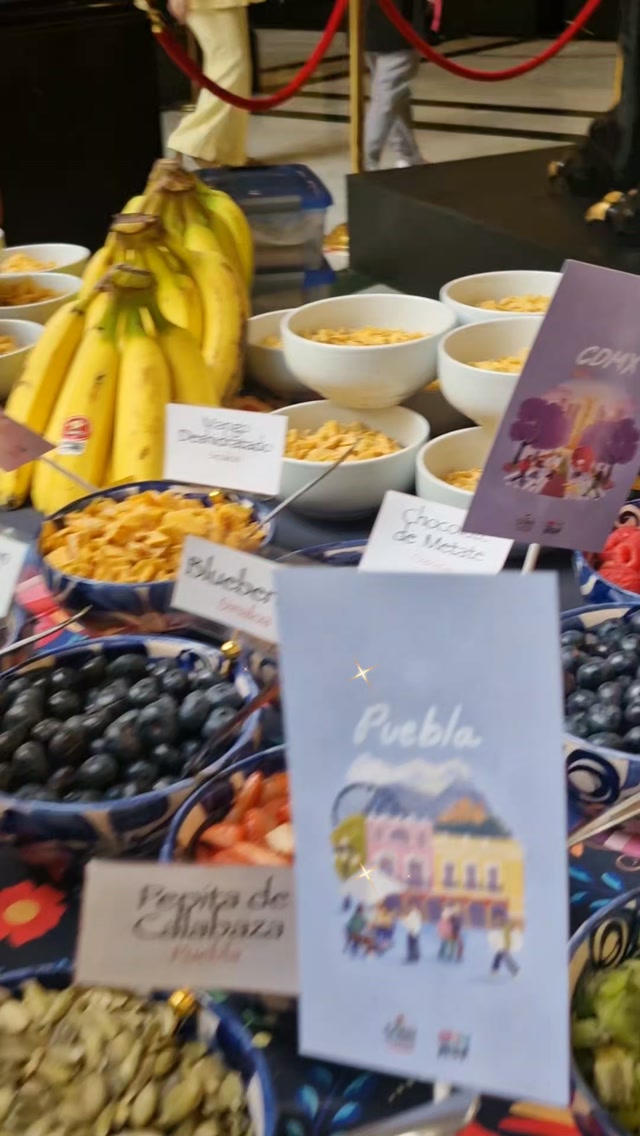 "Un pedacito de México en cada caja" es una campaña y edición especial lanzada por la Secretaría de Turismo (Sectur) en alianza con Kellogg "Un pedacito de México en cada caja" es una campaña y edición especial lanzada por la Secretaría de Turismo (Sectur) en alianza con Kellogg